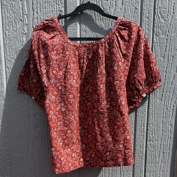 NWT Madewell Puff Short Sleeve V neck  Red Floral Top Size: L - Picture 7 of 9